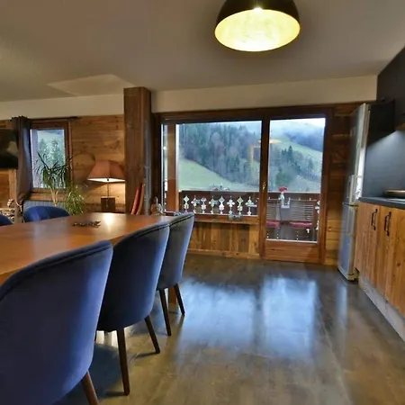 Apartament 6 Pers, 3 Ch, Parking, Proche Pistes - Grand-bornand - Fr-1-467-128